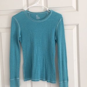 Women’s Gap Long Sleeve Tee